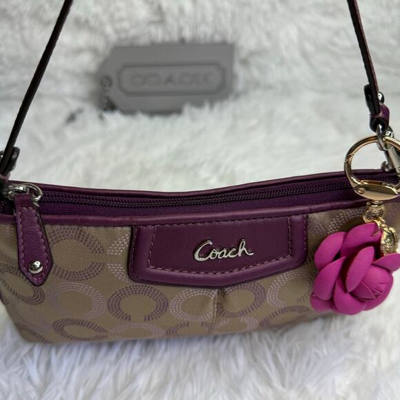 COACH y2k Purple Signature Canvas Wristlet Mini Purse - Picture 3 of 12